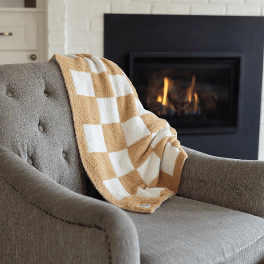 Best Fabrics for Baby Blankets Every Parent Should Know | Stella Moon